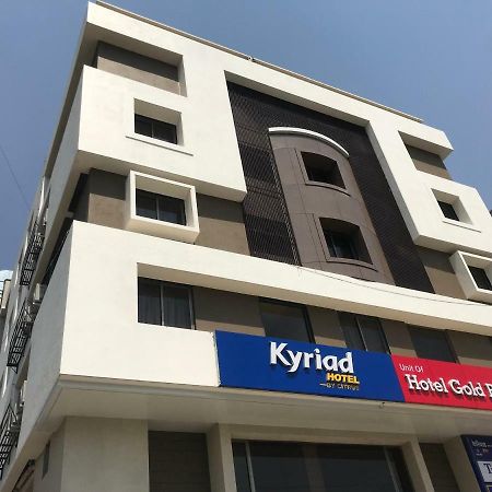 Kyriad Hotel Solapur By Othpl Esterno foto